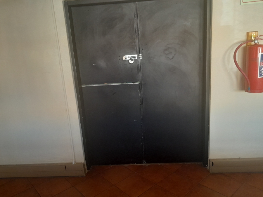 To Let Commercial Property for Rent in Alberton North Gauteng