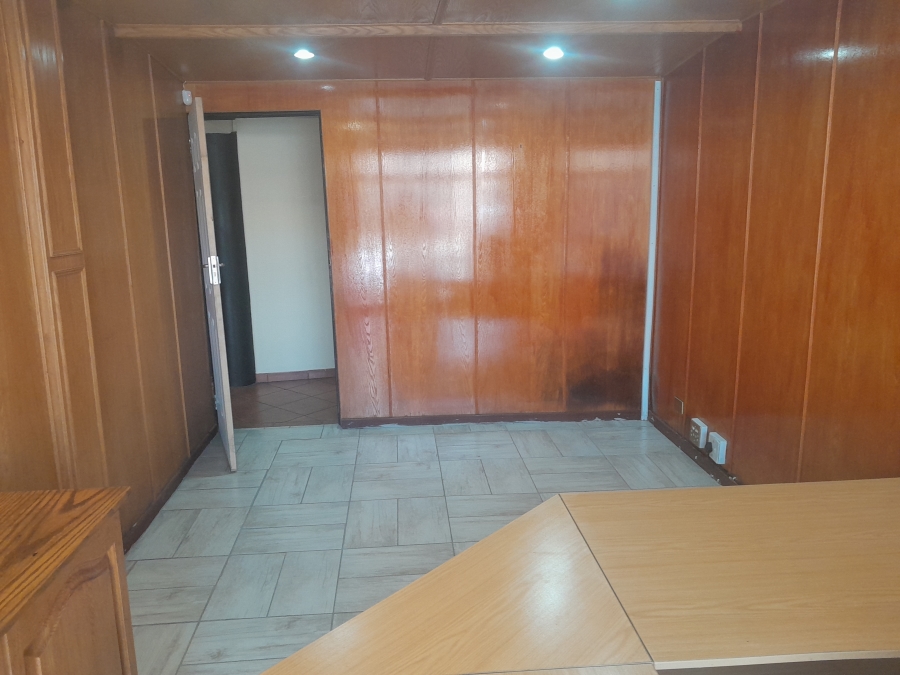 To Let Commercial Property for Rent in Alberton North Gauteng