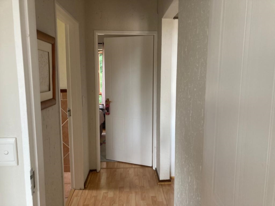 2 Bedroom Property for Sale in Sunninghill Gauteng