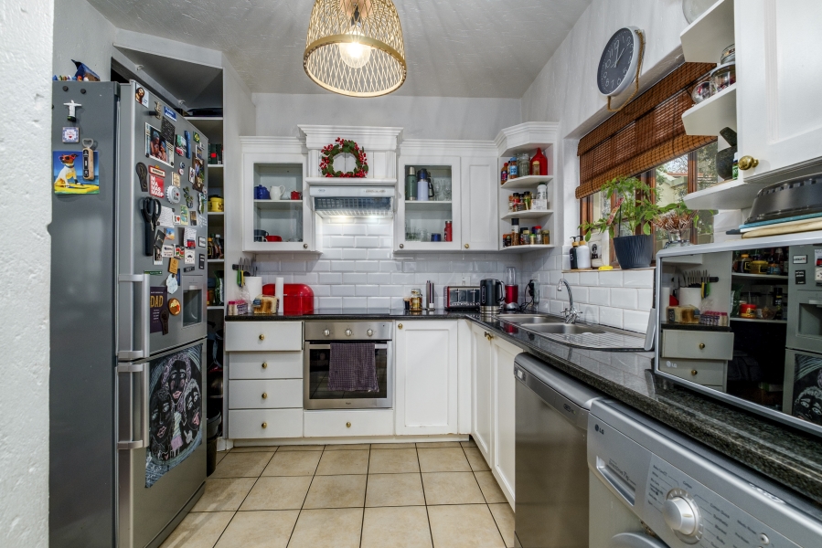 2 Bedroom Property for Sale in Paulshof Gauteng