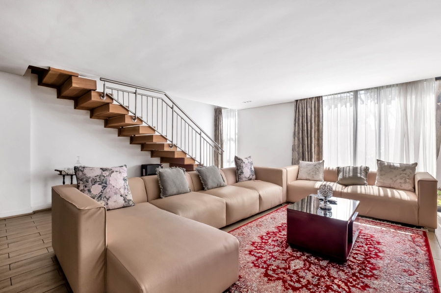 5 Bedroom Property for Sale in Morningside Gauteng