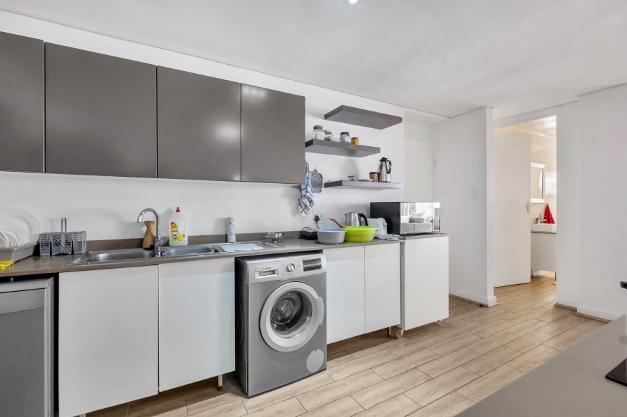 5 Bedroom Property for Sale in Morningside Gauteng