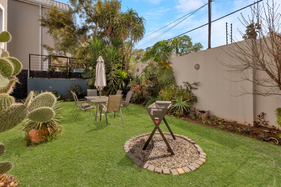 5 Bedroom Property for Sale in Morningside Gauteng