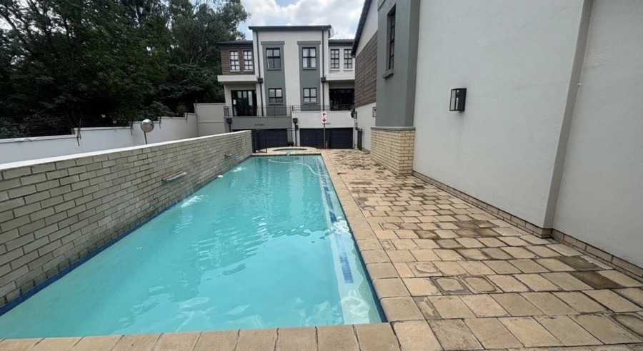 To Let 3 Bedroom Property for Rent in Bryanston Gauteng