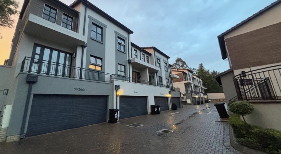 To Let 3 Bedroom Property for Rent in Bryanston Gauteng