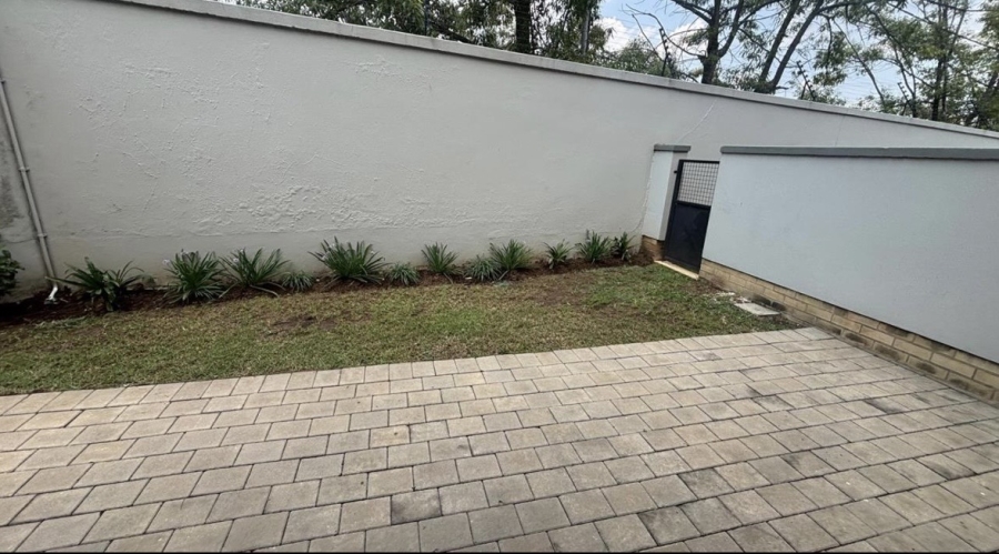 To Let 3 Bedroom Property for Rent in Bryanston Gauteng