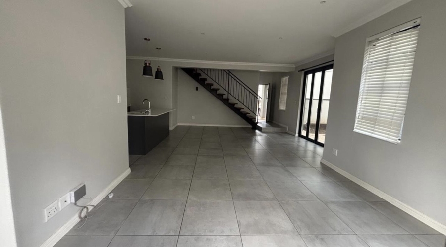 To Let 3 Bedroom Property for Rent in Bryanston Gauteng