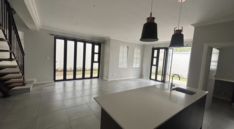 To Let 3 Bedroom Property for Rent in Bryanston Gauteng