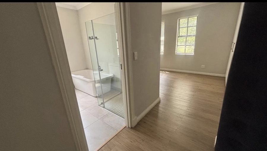 To Let 3 Bedroom Property for Rent in Bryanston Gauteng