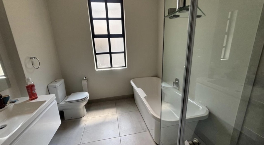 To Let 3 Bedroom Property for Rent in Bryanston Gauteng