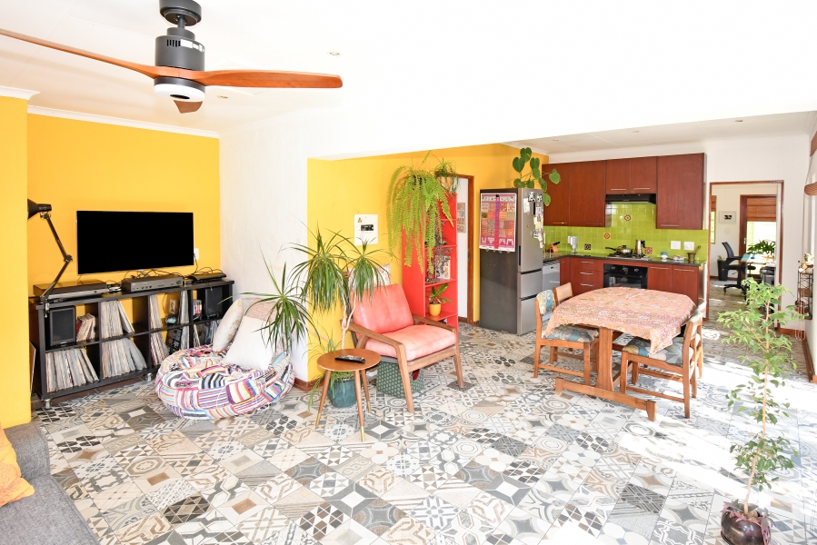 To Let 2 Bedroom Property for Rent in Greenside Gauteng