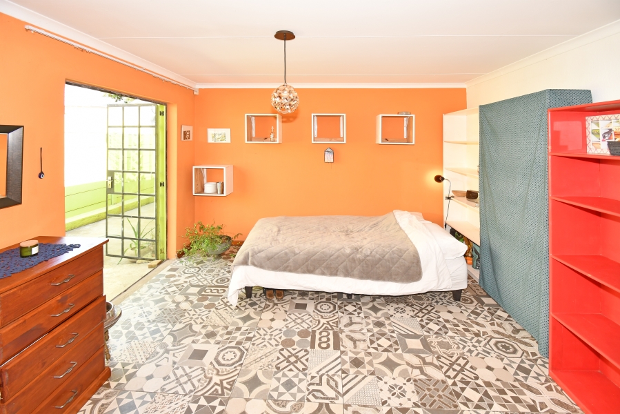 To Let 2 Bedroom Property for Rent in Greenside Gauteng