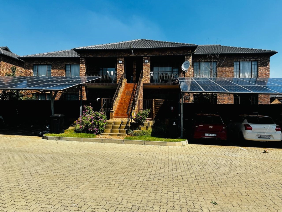 2 Bedroom Property for Sale in Sonneveld Gauteng