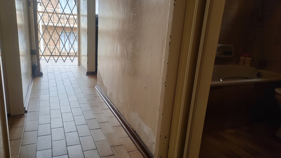 2 Bedroom Property for Sale in Silverton Gauteng