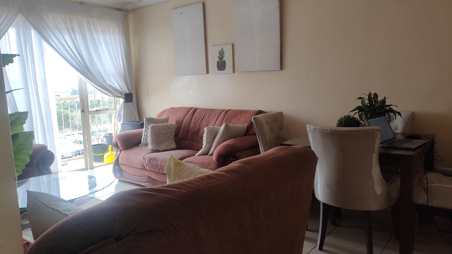 2 Bedroom Property for Sale in Silverton Gauteng