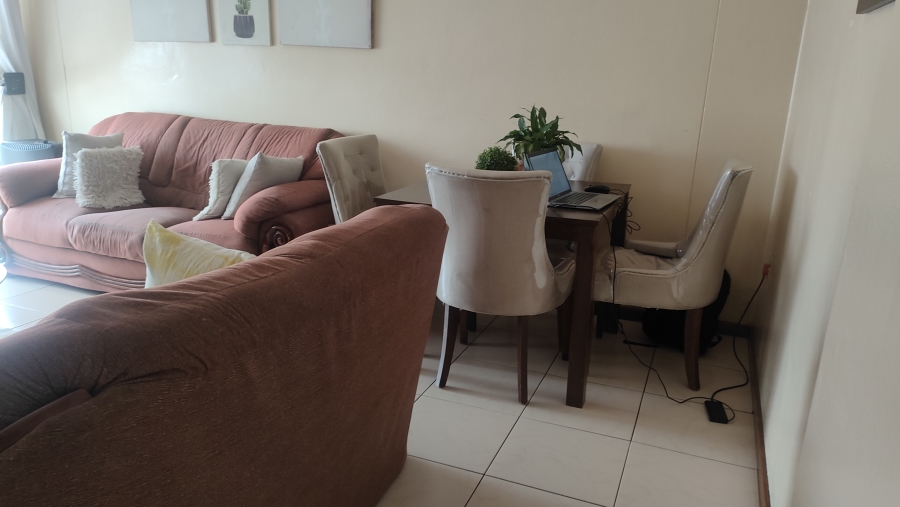 2 Bedroom Property for Sale in Silverton Gauteng