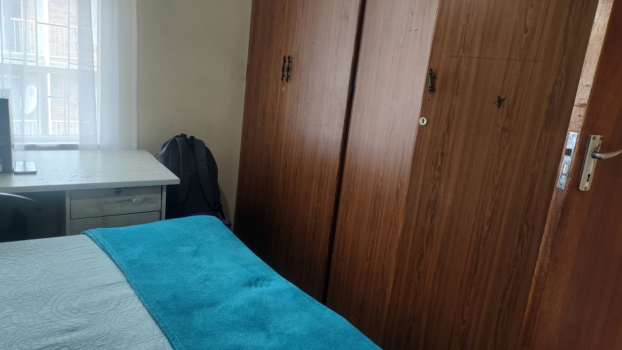 2 Bedroom Property for Sale in Silverton Gauteng