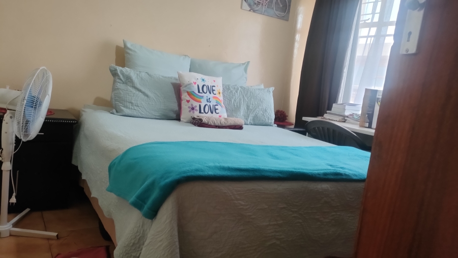 2 Bedroom Property for Sale in Silverton Gauteng