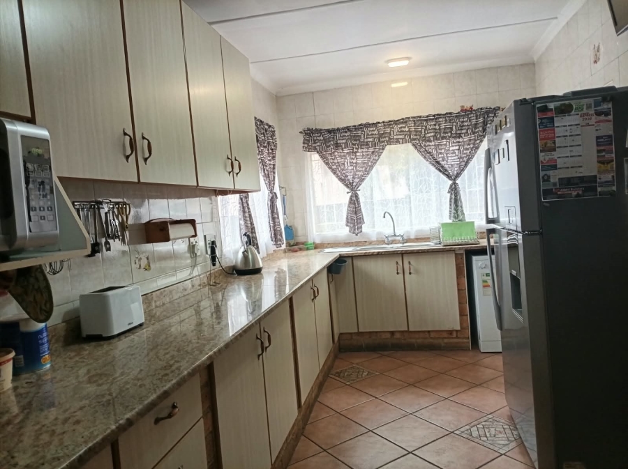 4 Bedroom Property for Sale in Norkem Park Gauteng