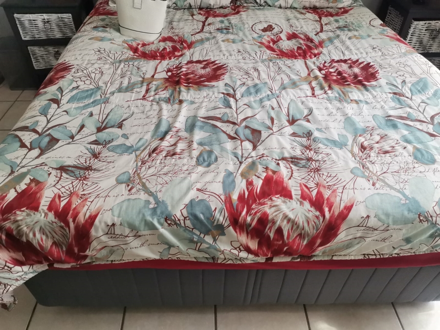 2 Bedroom Property for Sale in Sonneveld Gauteng