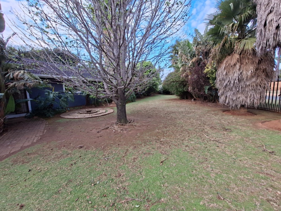 4 Bedroom Property for Sale in Glen Marais Gauteng