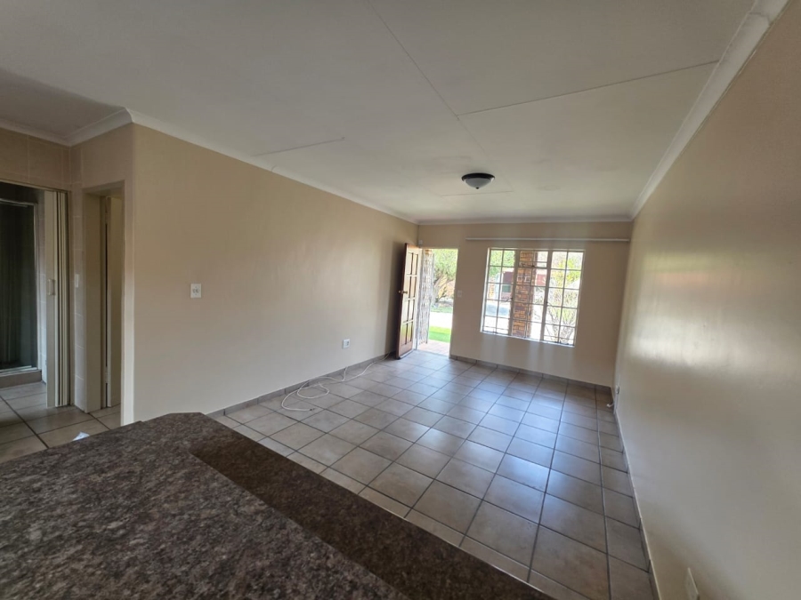 1 Bedroom Property for Sale in Three Rivers Gauteng