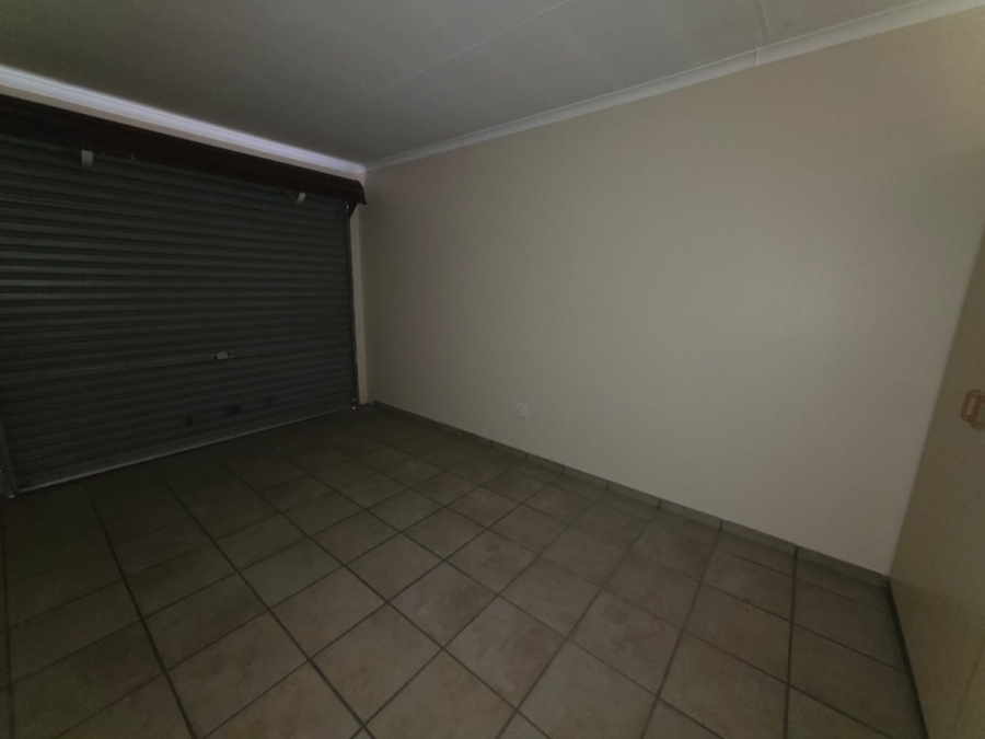 1 Bedroom Property for Sale in Three Rivers Gauteng