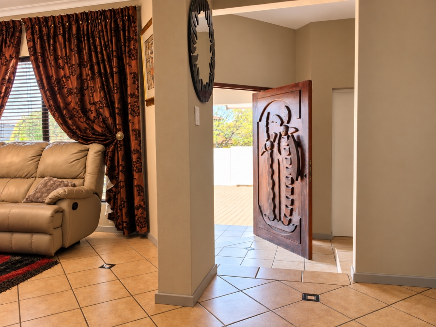 4 Bedroom Property for Sale in Willowbrook Gauteng