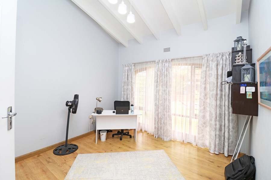 4 Bedroom Property for Sale in Morningside Gauteng