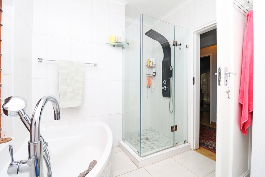 4 Bedroom Property for Sale in Morningside Gauteng