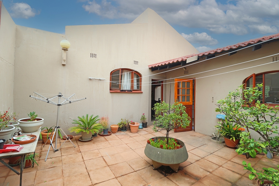 4 Bedroom Property for Sale in Morningside Gauteng
