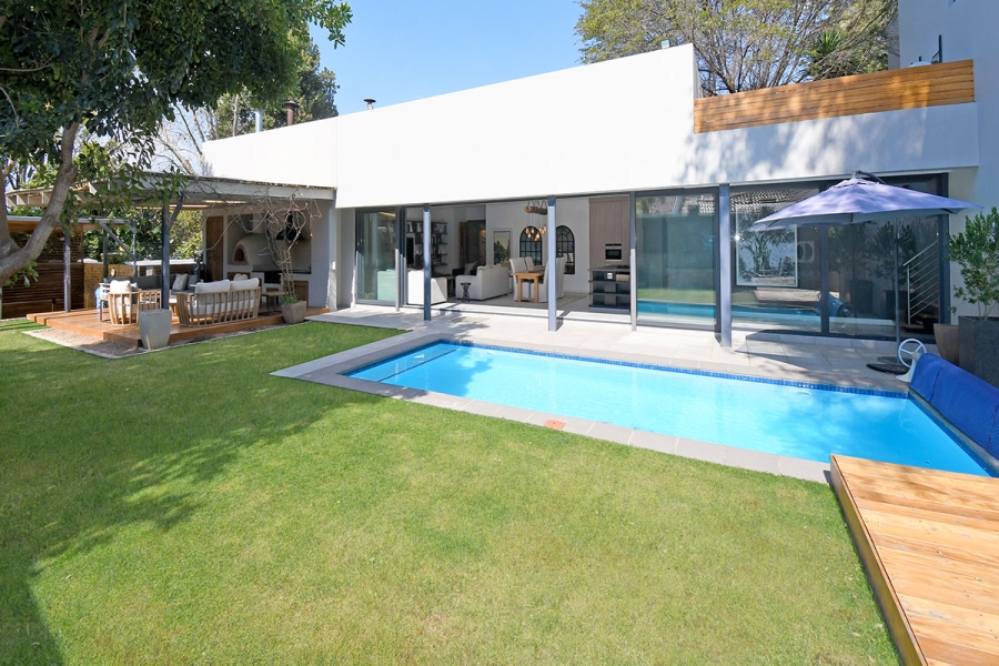 3 Bedroom Property for Sale in Atholl Gauteng