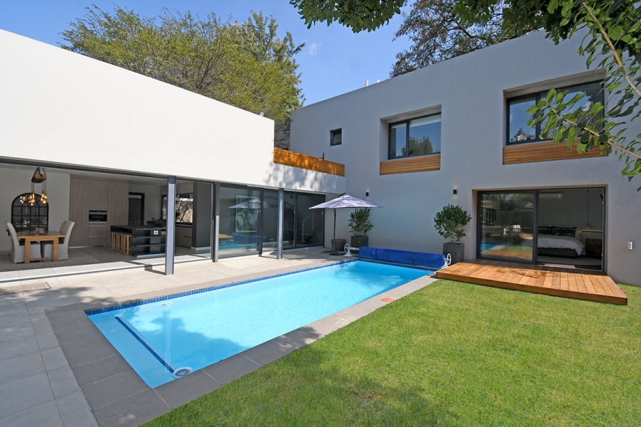3 Bedroom Property for Sale in Atholl Gauteng
