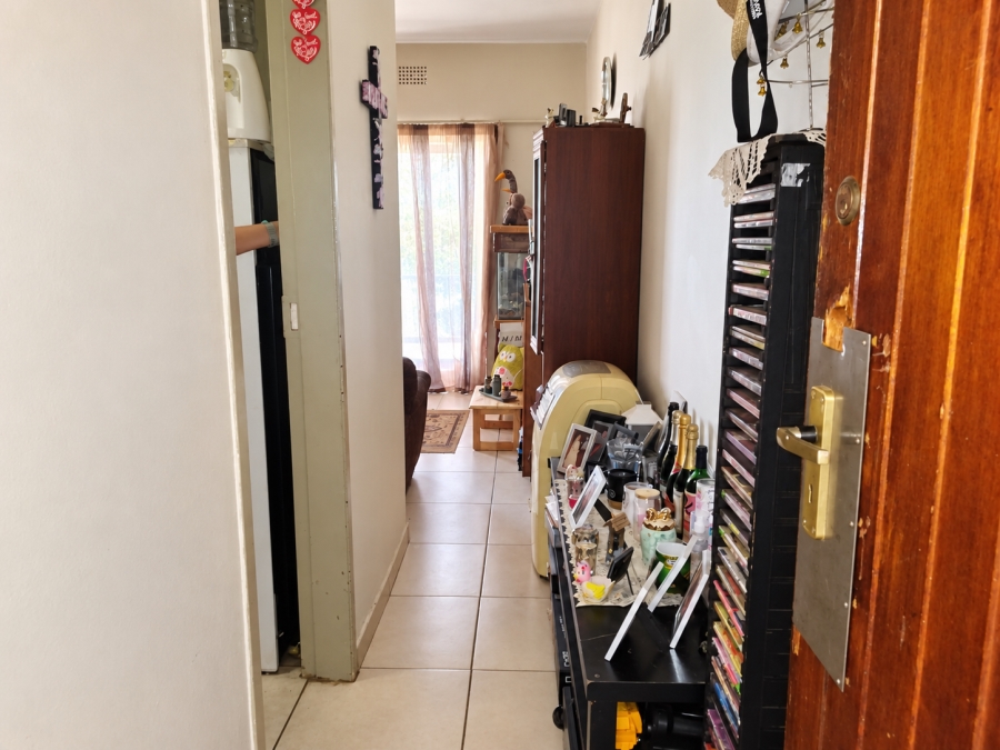 2 Bedroom Property for Sale in Witpoortjie Gauteng