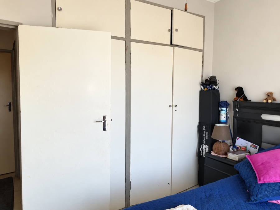 2 Bedroom Property for Sale in Witpoortjie Gauteng