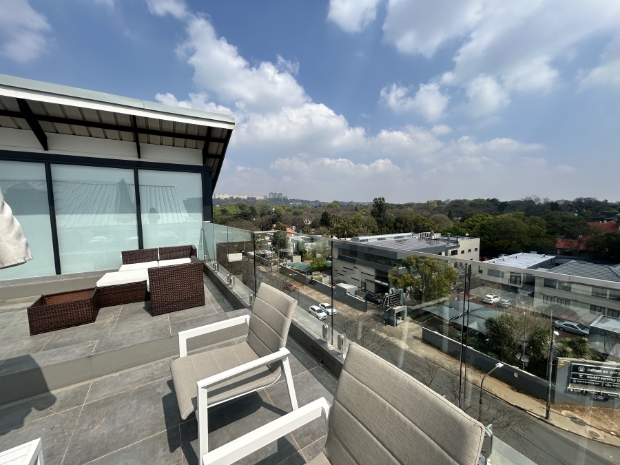 To Let 2 Bedroom Property for Rent in Houghton Estate Gauteng