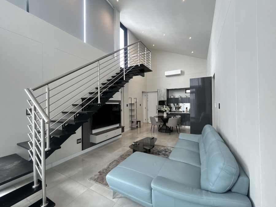 To Let 2 Bedroom Property for Rent in Houghton Estate Gauteng
