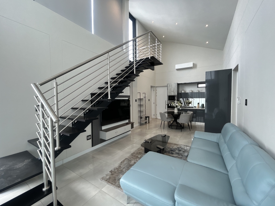 To Let 2 Bedroom Property for Rent in Houghton Estate Gauteng