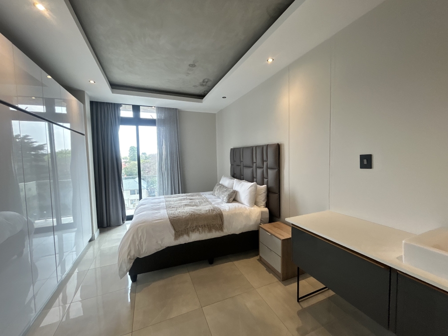 To Let 2 Bedroom Property for Rent in Houghton Estate Gauteng