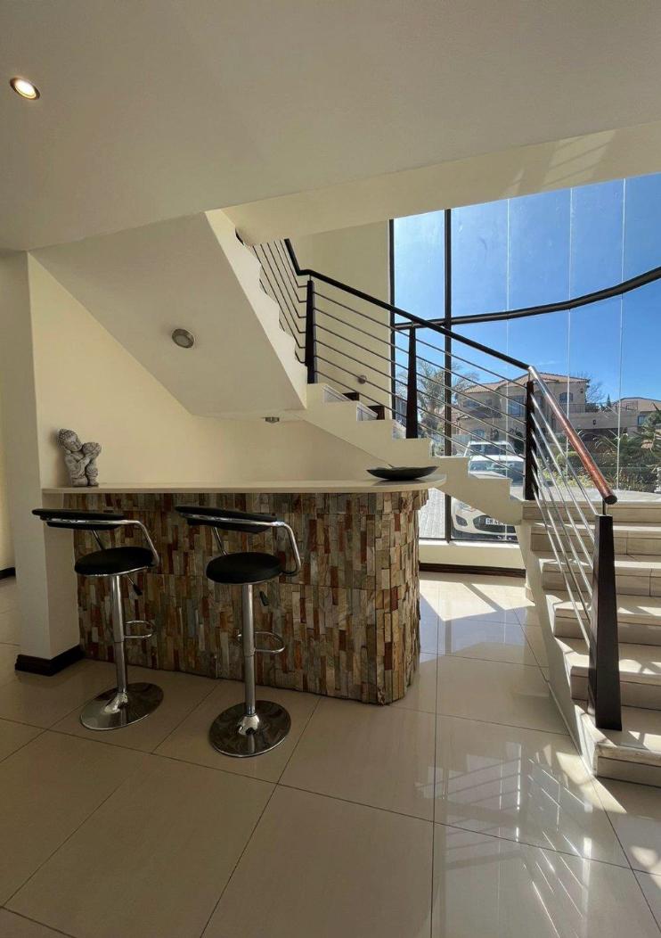 To Let 3 Bedroom Property for Rent in Aspen Hills Gauteng