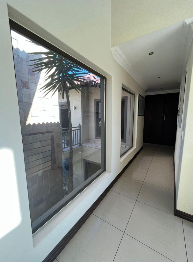 To Let 3 Bedroom Property for Rent in Aspen Hills Gauteng