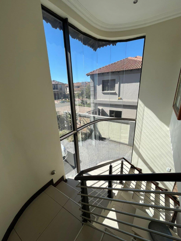 To Let 3 Bedroom Property for Rent in Aspen Hills Gauteng