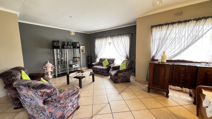 3 Bedroom Property for Sale in Greenhills Gauteng