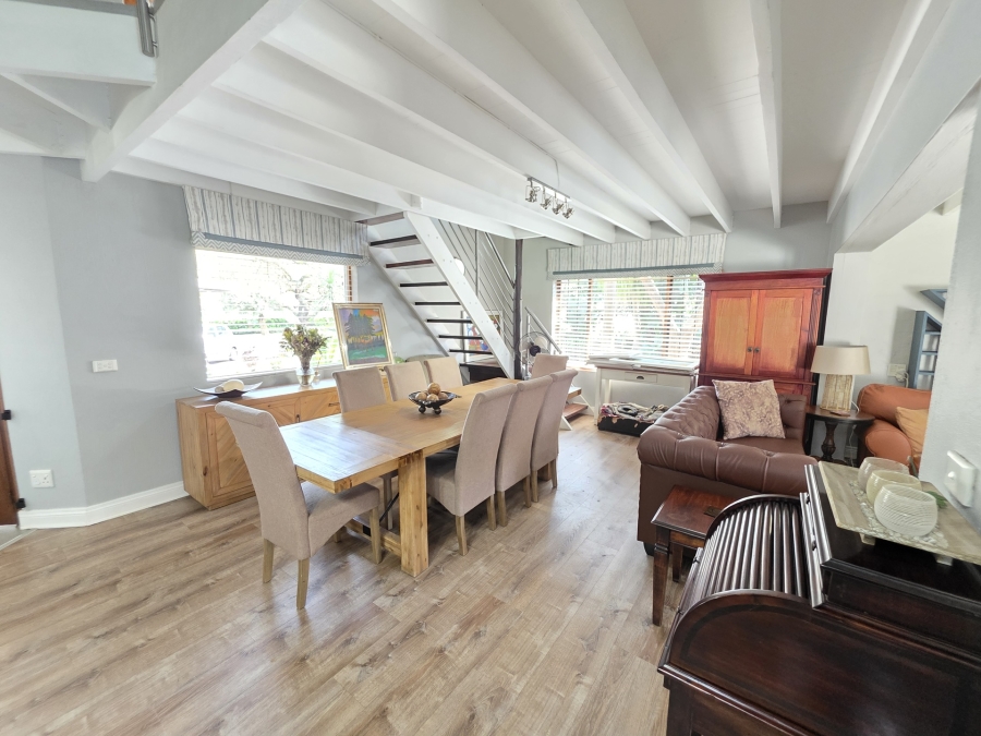 To Let 4 Bedroom Property for Rent in Woodhill Estate Gauteng