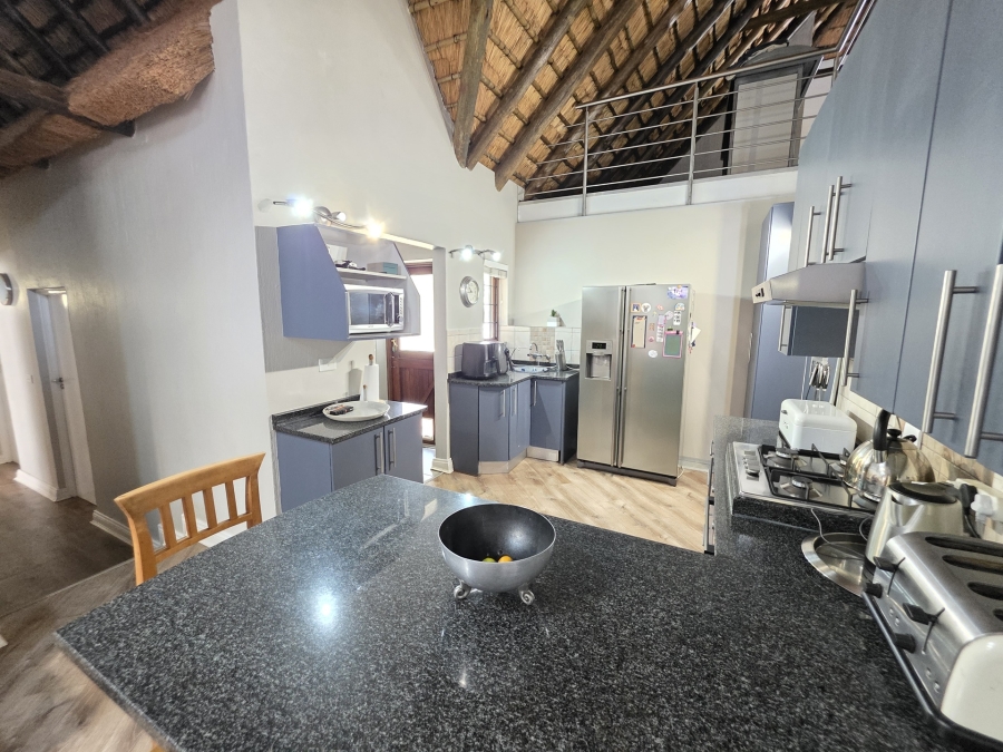 To Let 4 Bedroom Property for Rent in Woodhill Estate Gauteng