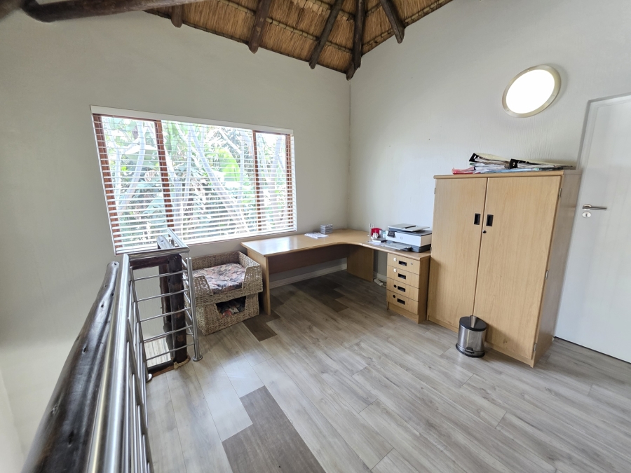 To Let 4 Bedroom Property for Rent in Woodhill Estate Gauteng