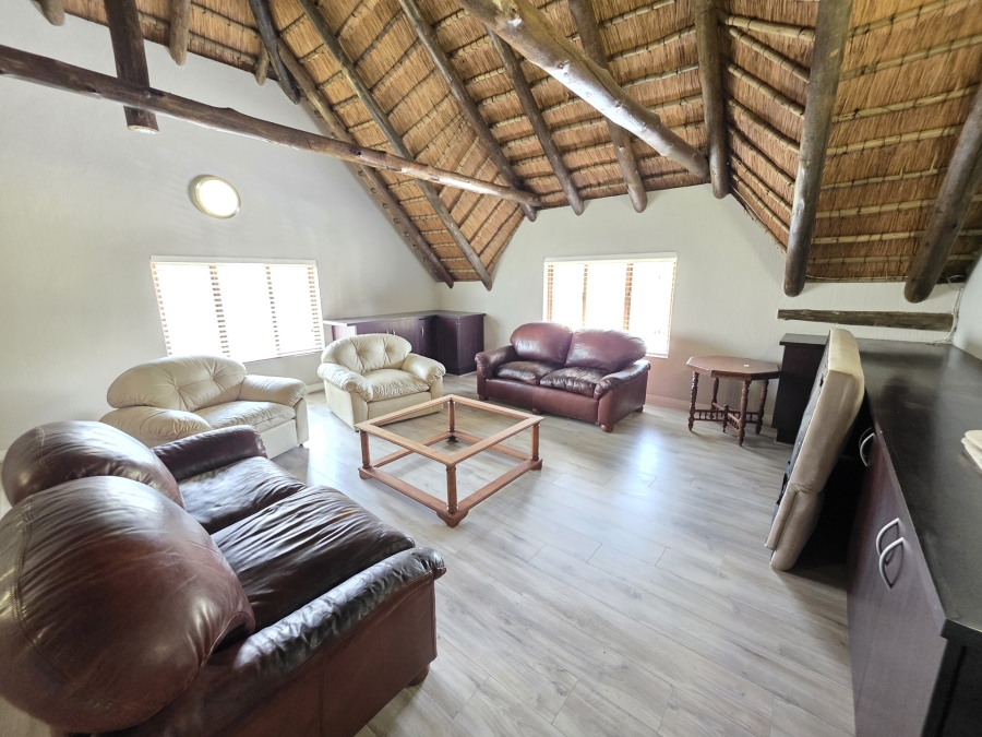 To Let 4 Bedroom Property for Rent in Woodhill Estate Gauteng
