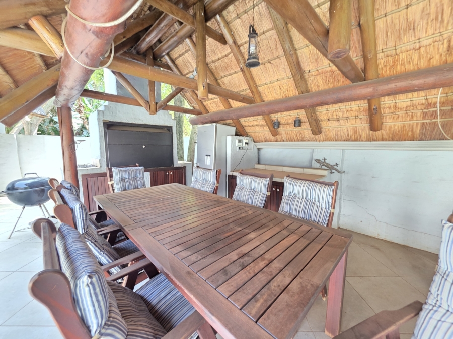 To Let 4 Bedroom Property for Rent in Woodhill Estate Gauteng