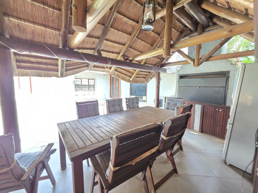 To Let 4 Bedroom Property for Rent in Woodhill Estate Gauteng