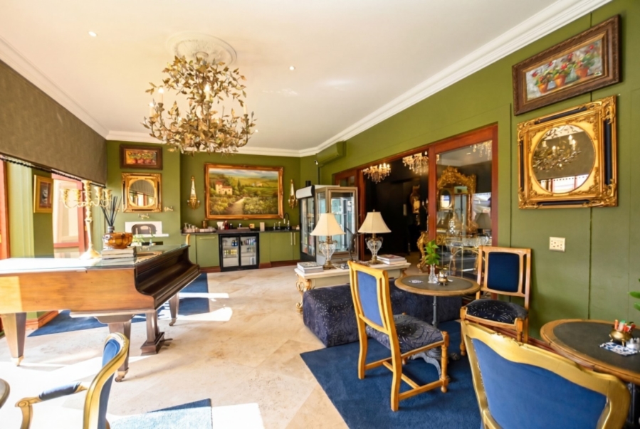 12 Bedroom Property for Sale in Florauna Gauteng